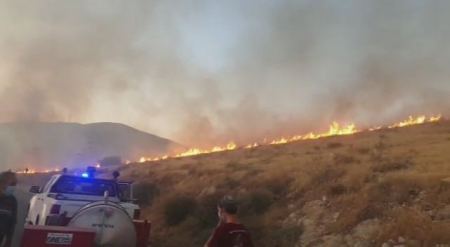 اندلاع حريق كبير قرب معسكر للجيش في غور الاردن 